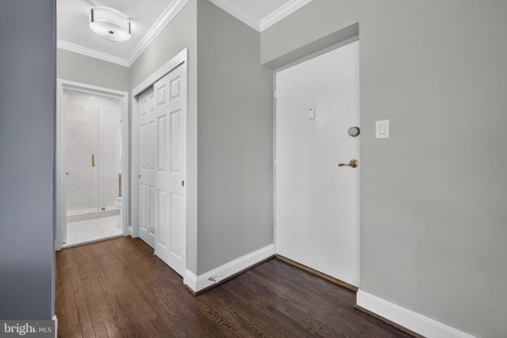 3701 5th Street S - Photo 1