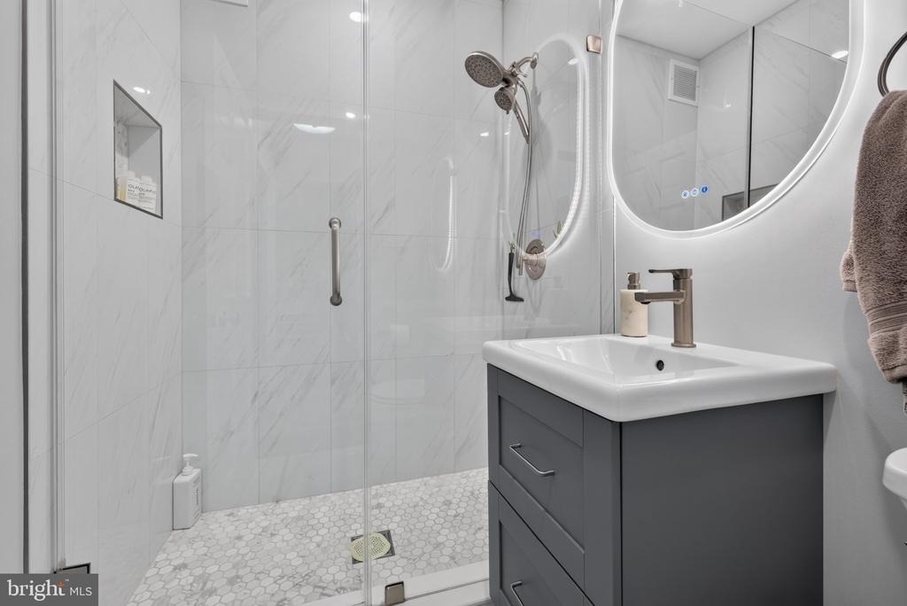 3701 5th Street S - Photo 19
