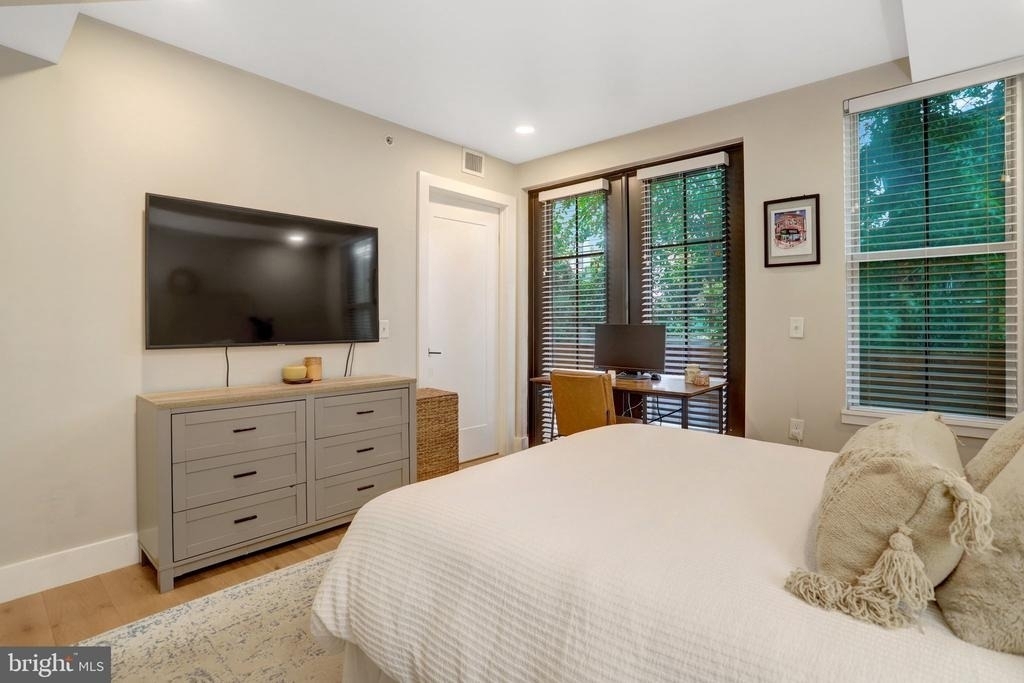 1245 N Pierce Street - Photo 13