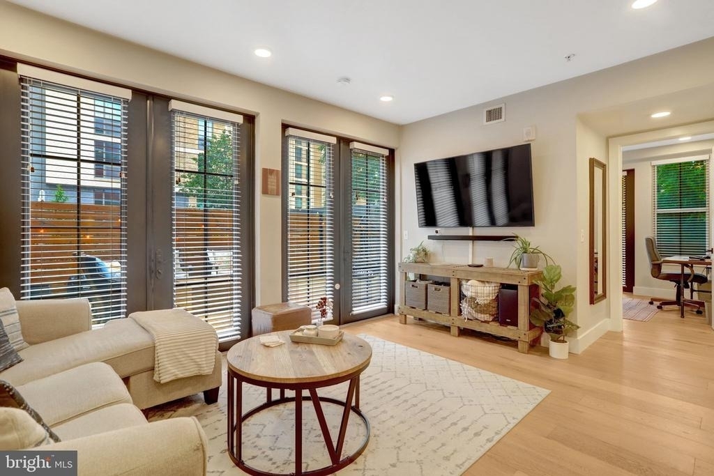1245 N Pierce Street - Photo 10