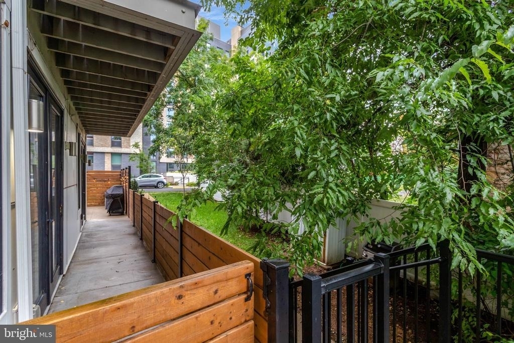 1245 N Pierce Street - Photo 30