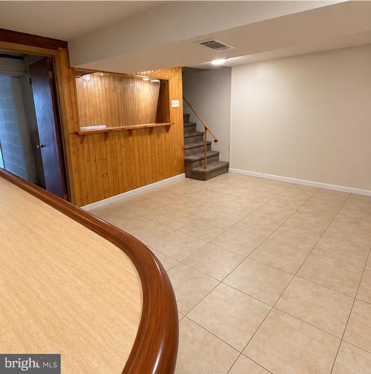 1003 E Sedgwick Street - Photo 11