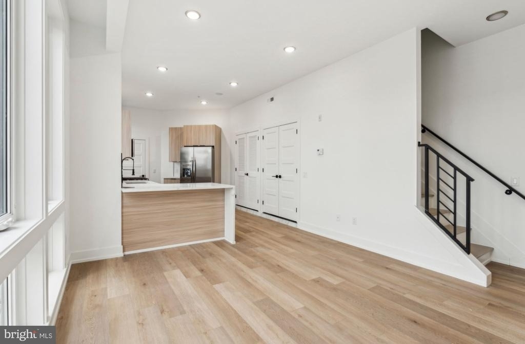 136 E Cumberland Street - Photo 6