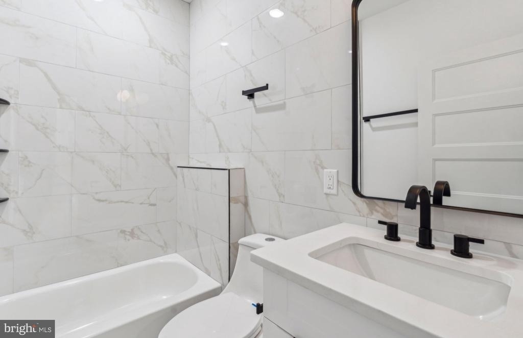 136 E Cumberland Street - Photo 14