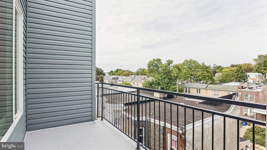 921 E Chelten Avenue - Photo 12