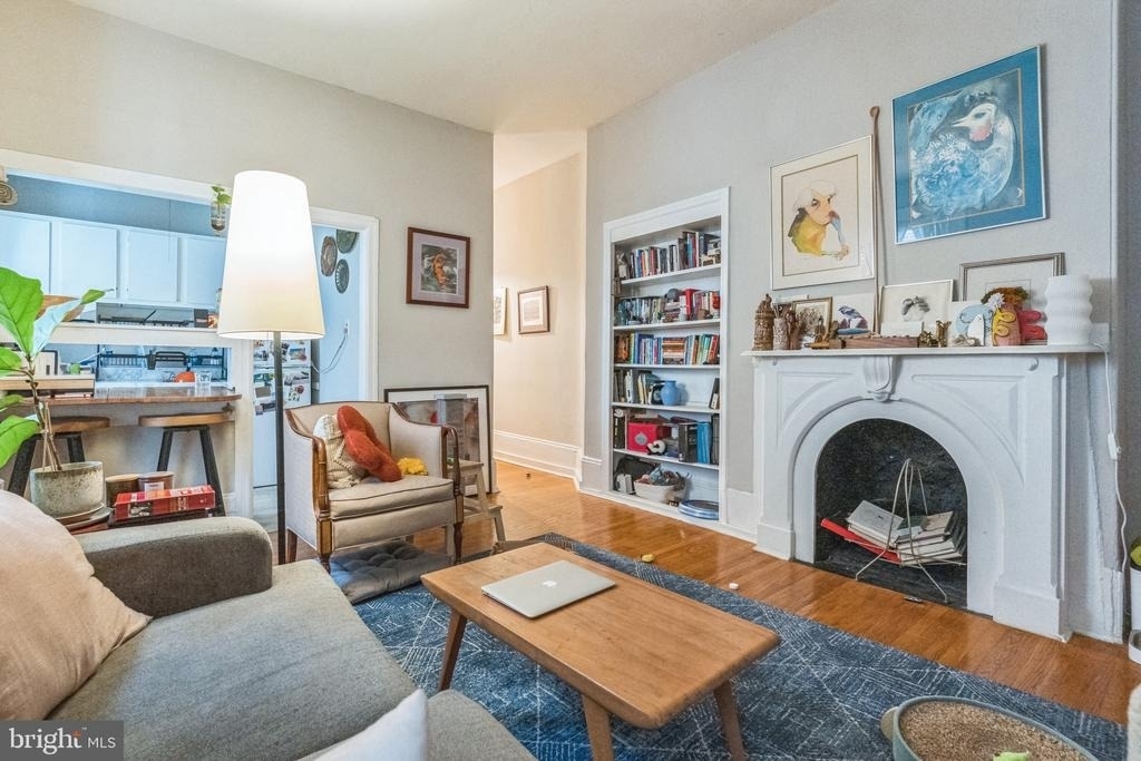 2316 Spruce Street - Photo 5