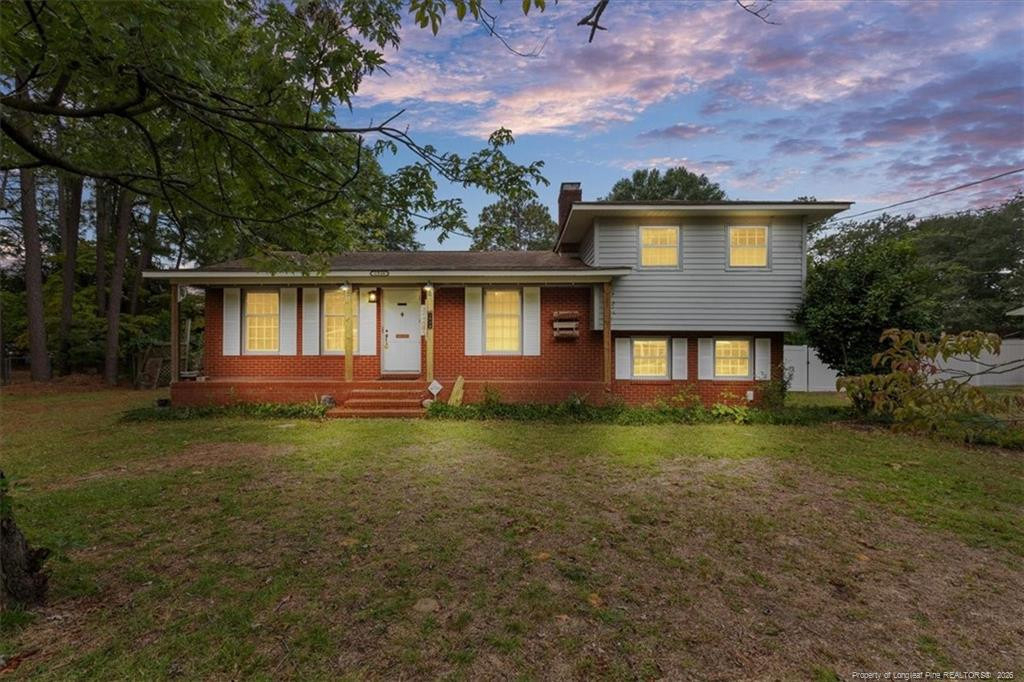 1910 Faber Street - Photo 0