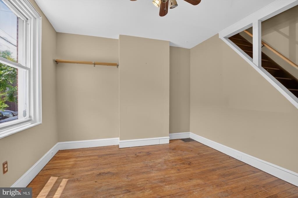 2228 Taggert Street - Photo 3