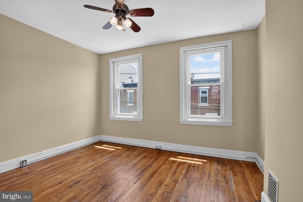 2228 Taggert Street - Photo 7