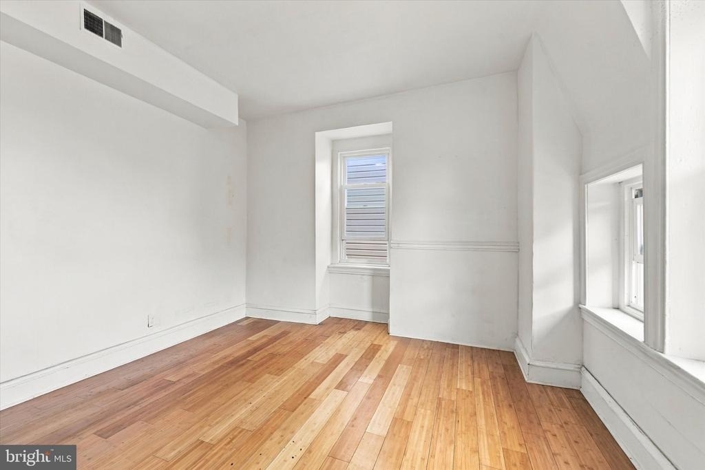 3214 W Diamond Street - Photo 5