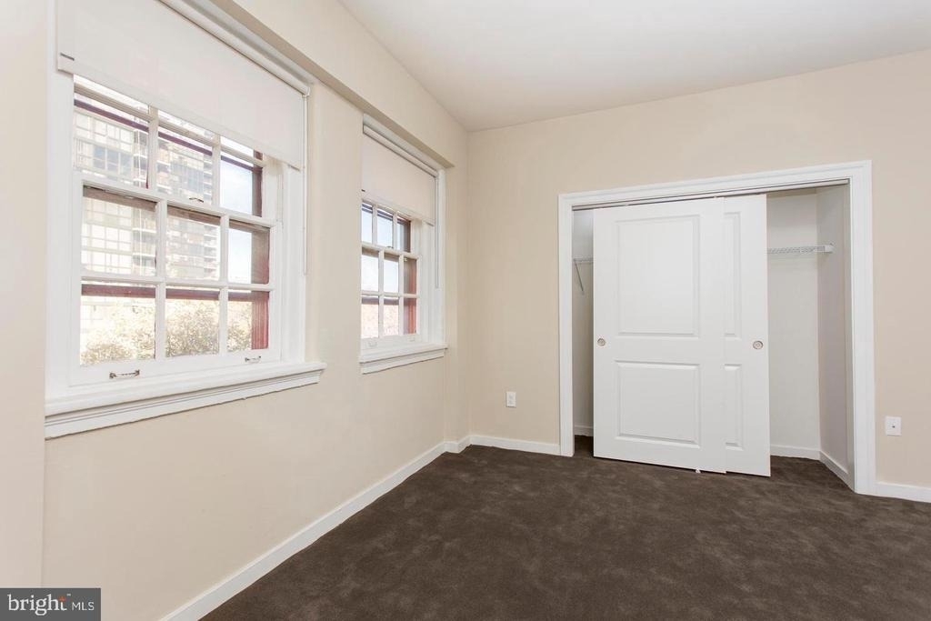 532 Spruce Street - Photo 8