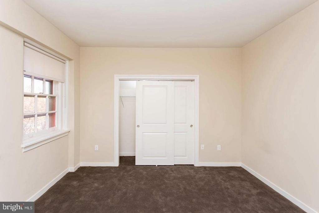 532 Spruce Street - Photo 9
