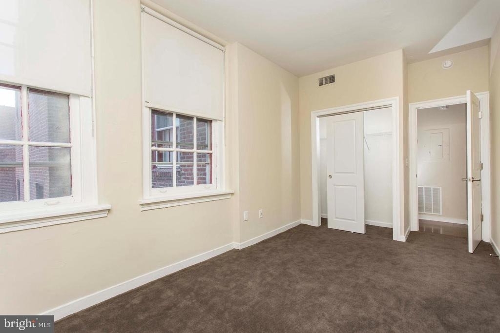 532 Spruce Street - Photo 11