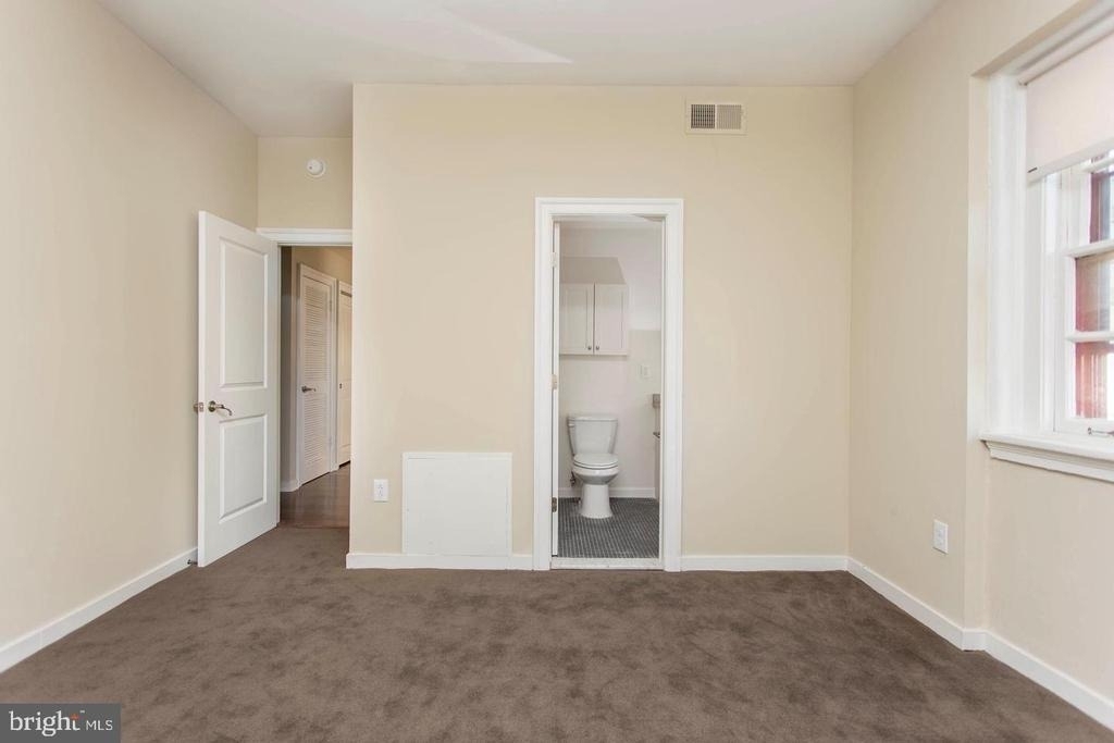 532 Spruce Street - Photo 10