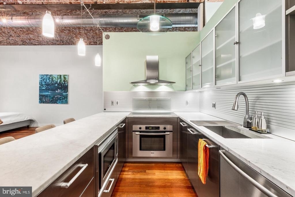 105 S 12th Street - Photo 5