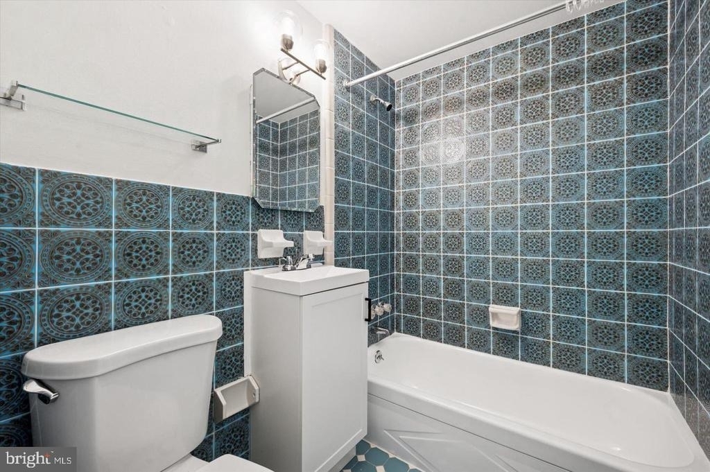 409 Naomi Street - Photo 13