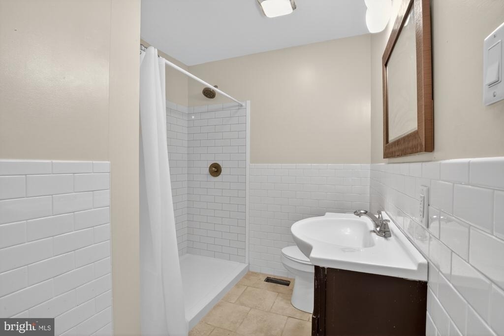 112 E Allen Street - Photo 13