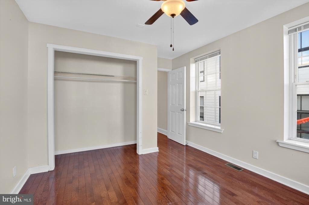 112 E Allen Street - Photo 11