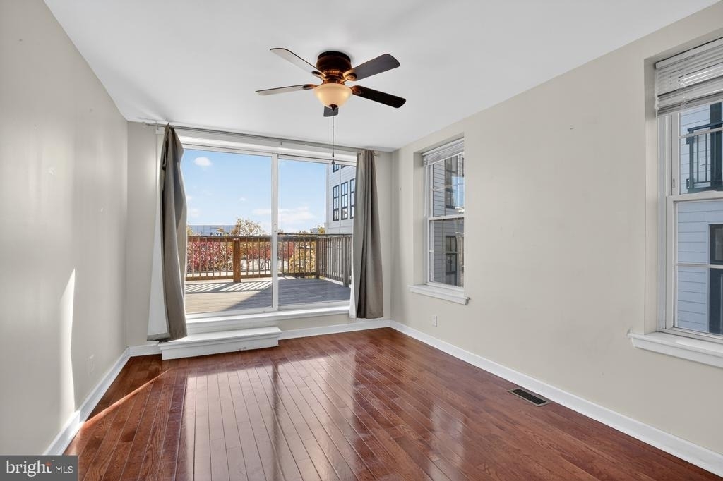 112 E Allen Street - Photo 18