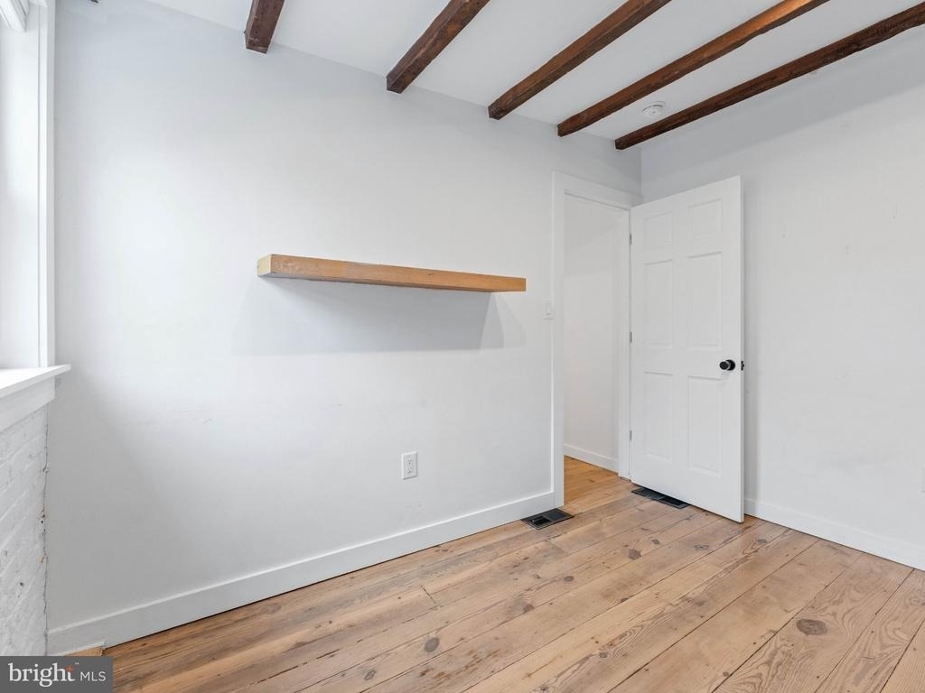 2139 Saint Albans Street - Photo 13