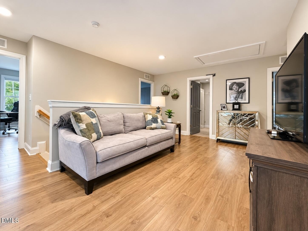 1046 Monmouth Loop - Photo 20