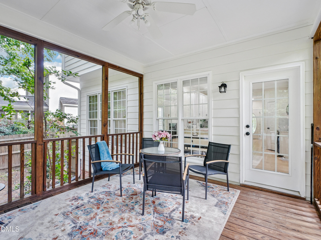 8424 Eagle View Drive - Photo 37