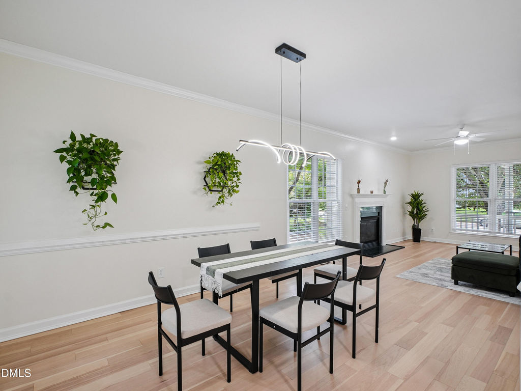 8424 Eagle View Drive - Photo 2