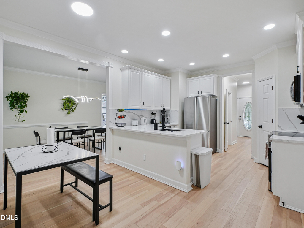 8424 Eagle View Drive - Photo 1