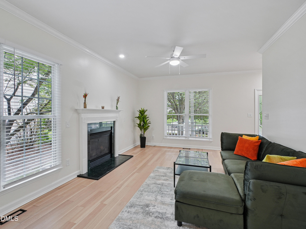 8424 Eagle View Drive - Photo 9