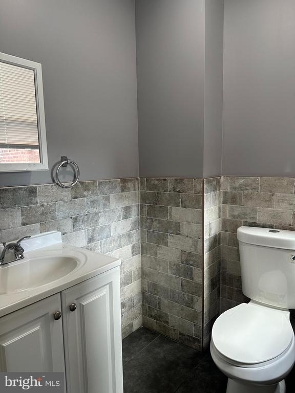 1438 Knorr Street - Photo 7