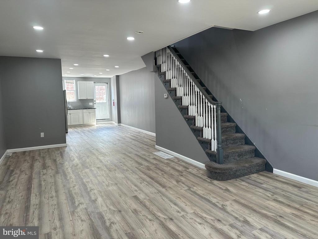 1438 Knorr Street - Photo 4