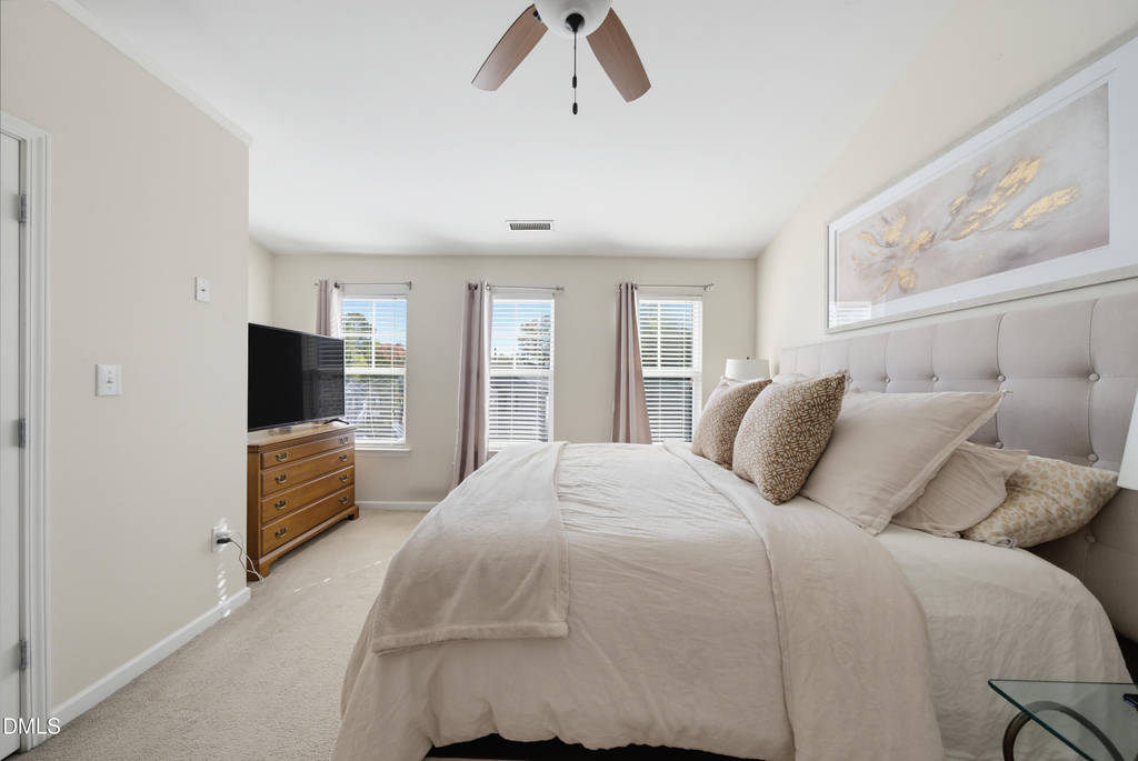8725 Camden Park Drive - Photo 16