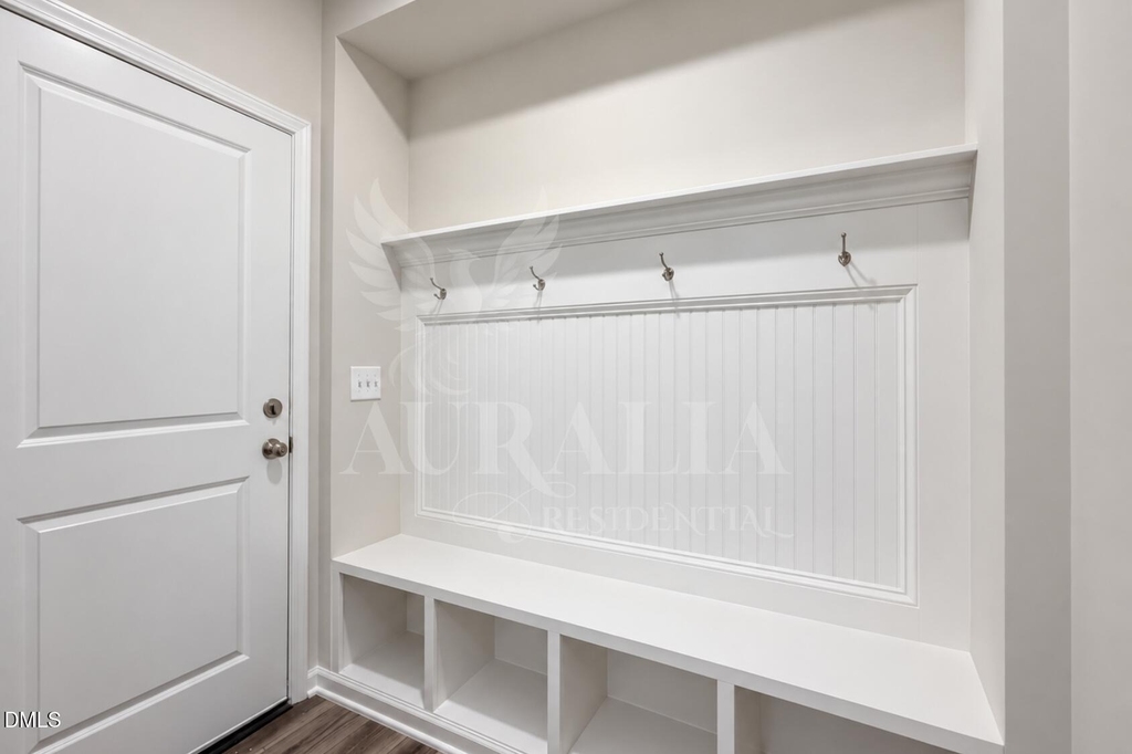 160 Royal Star Way - Photo 16