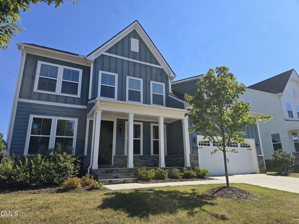 421 Hawkeye Drive - Photo 2