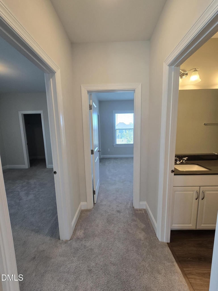 421 Hawkeye Drive - Photo 39