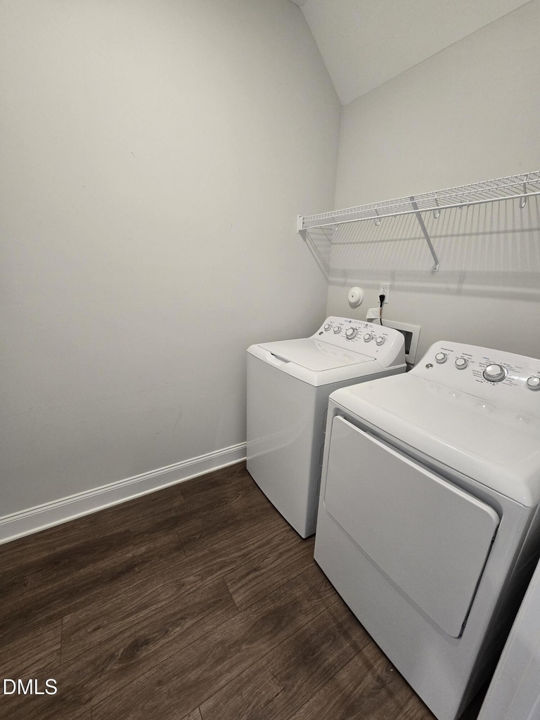 421 Hawkeye Drive - Photo 44