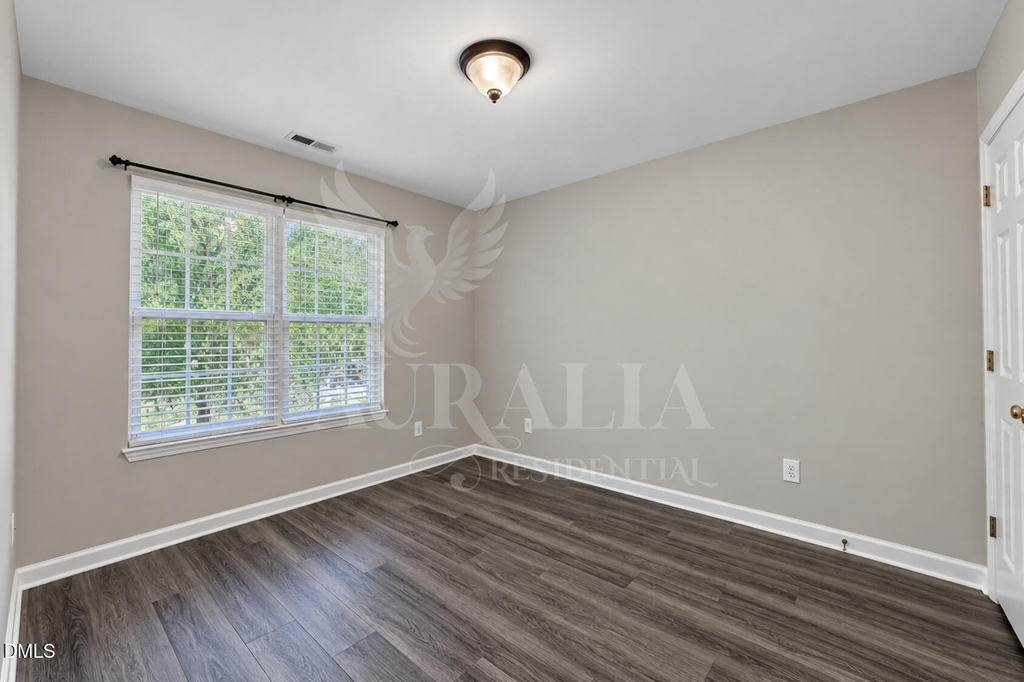 5804 Neuse Wood Drive - Photo 13