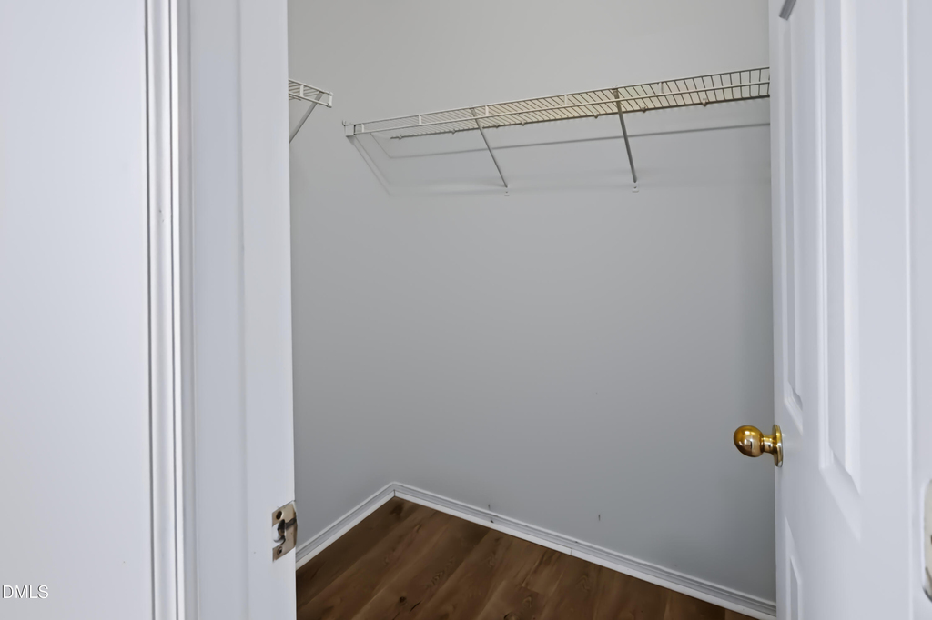 956 Mailwood Drive - Photo 3