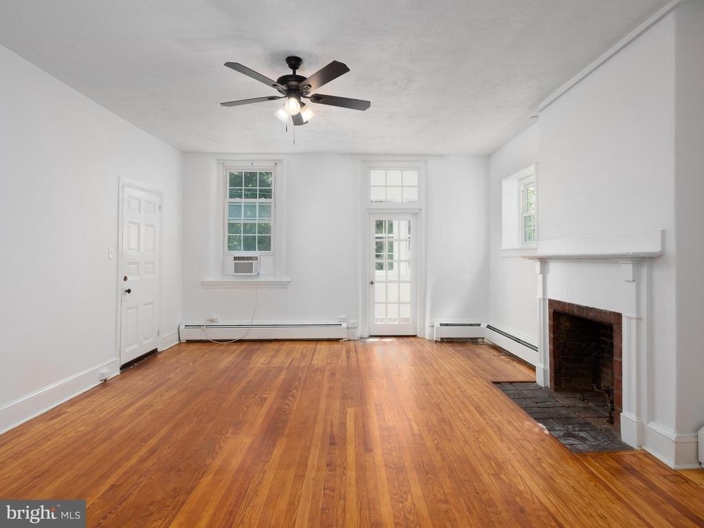 605 W Miner Street - Photo 6