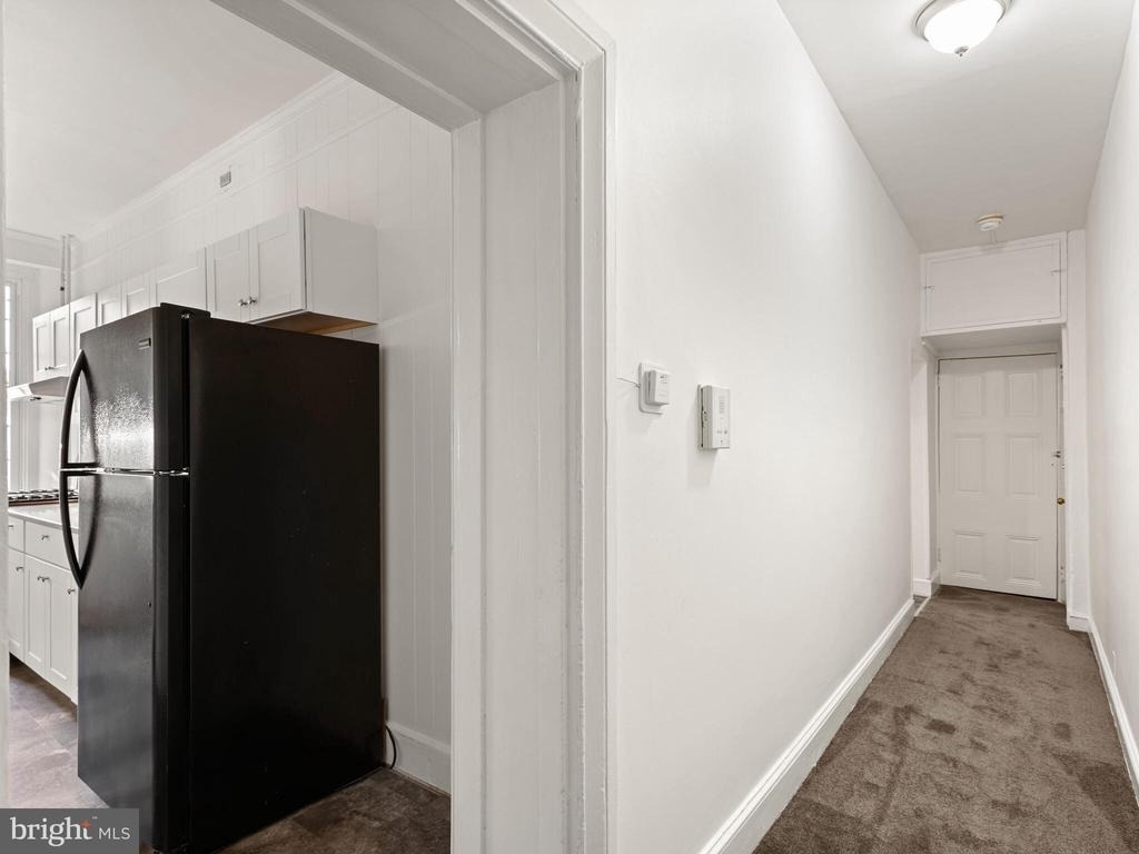 605 W Miner Street - Photo 15