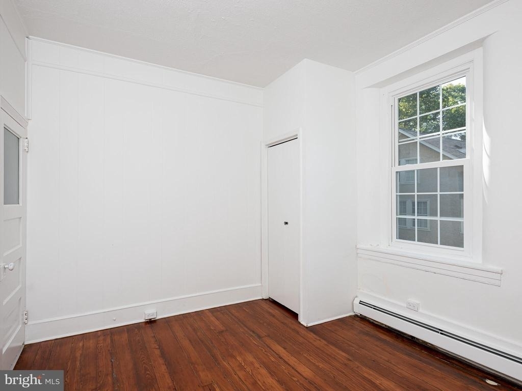 605 W Miner Street - Photo 19