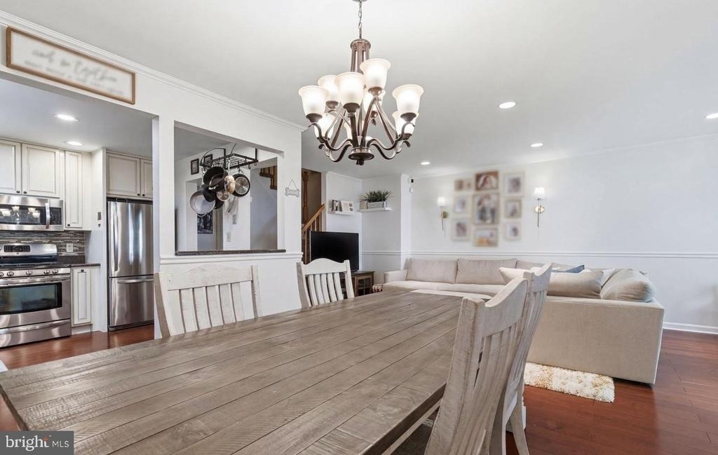 6705 Spruce Mill Drive - Photo 3