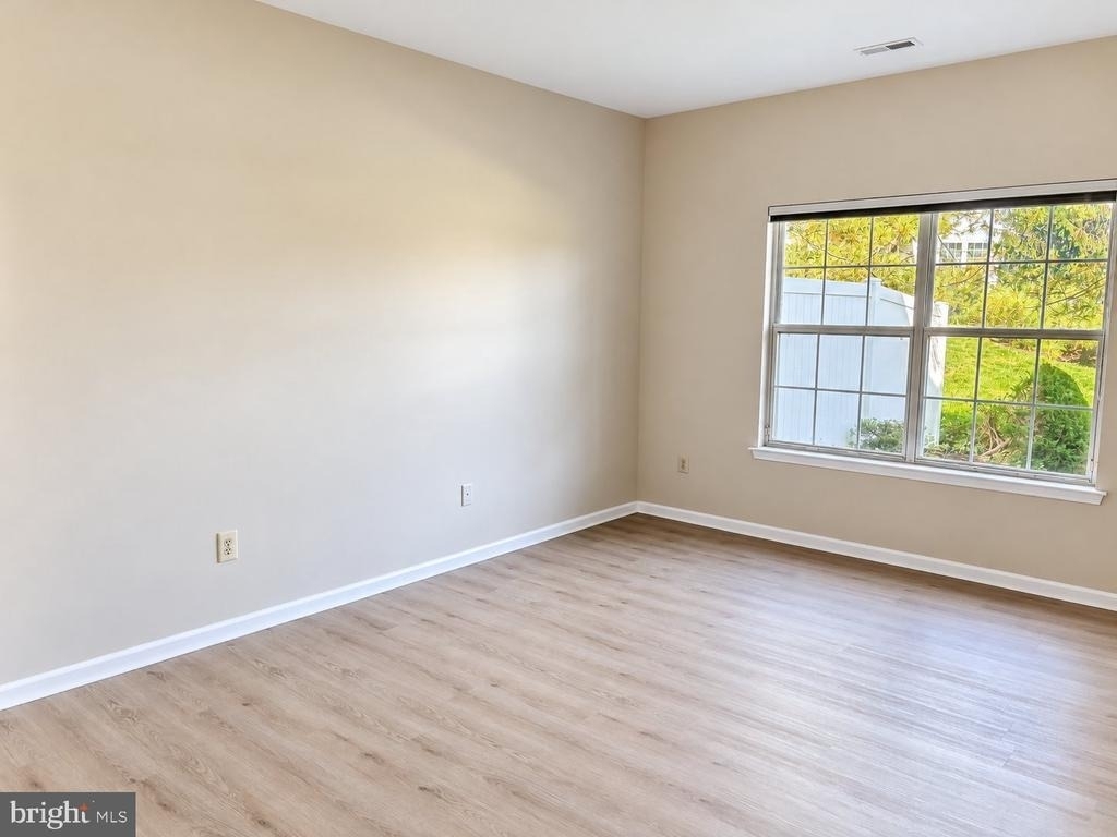 1007 Waterford Road - Photo 10