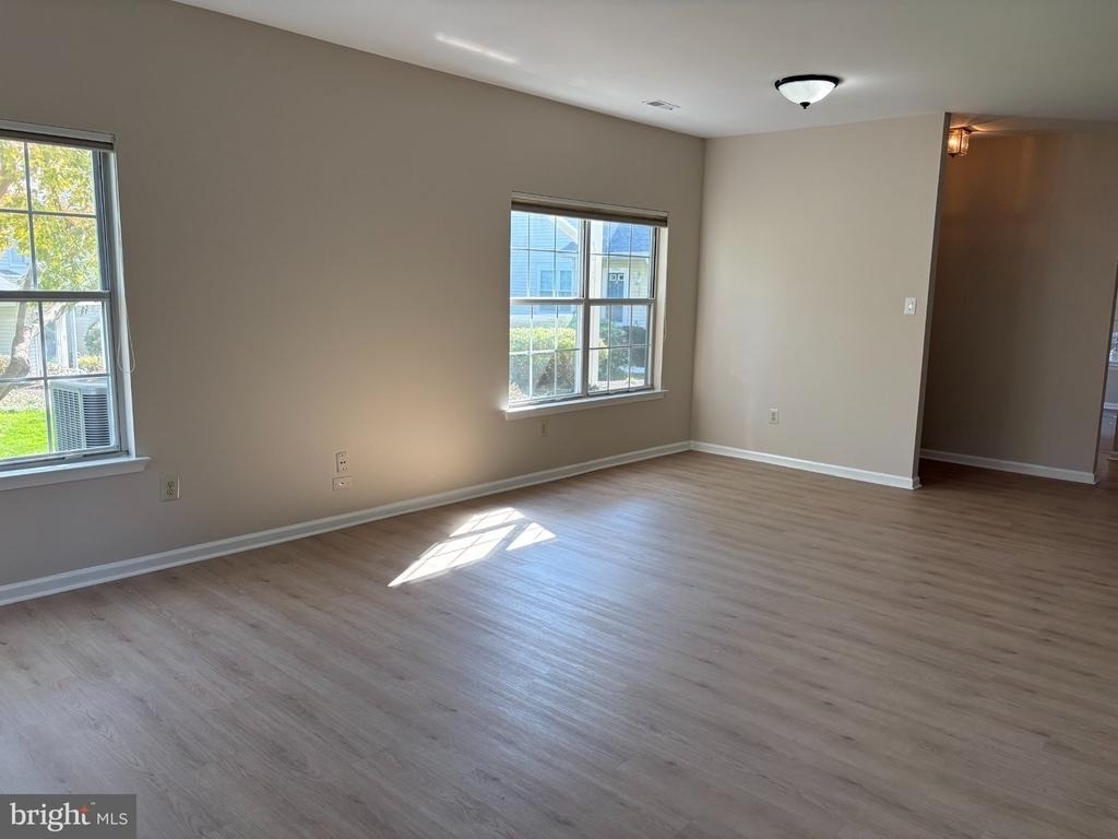 1007 Waterford Road - Photo 5