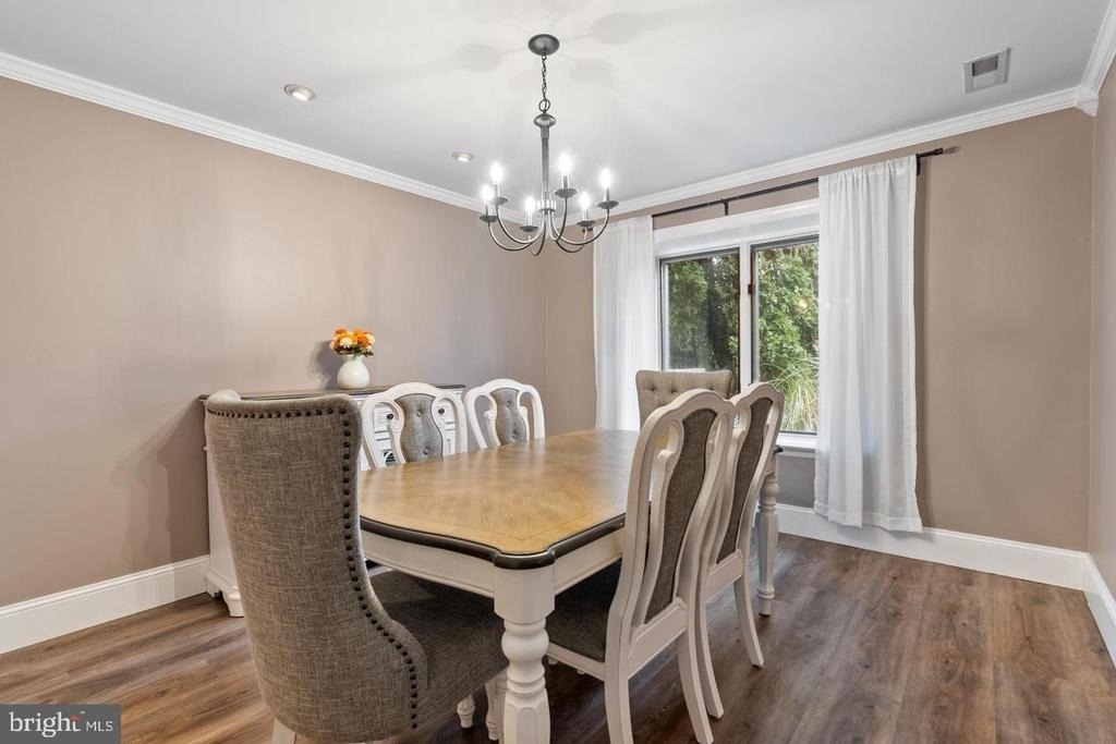 226 Farleigh Court - Photo 5