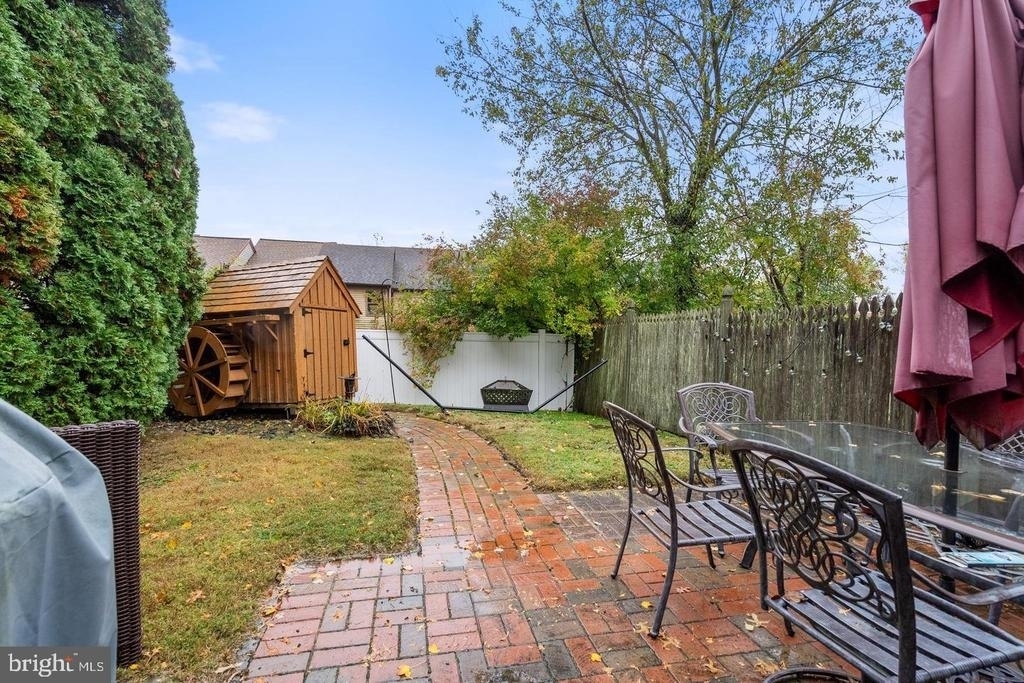 226 Farleigh Court - Photo 20