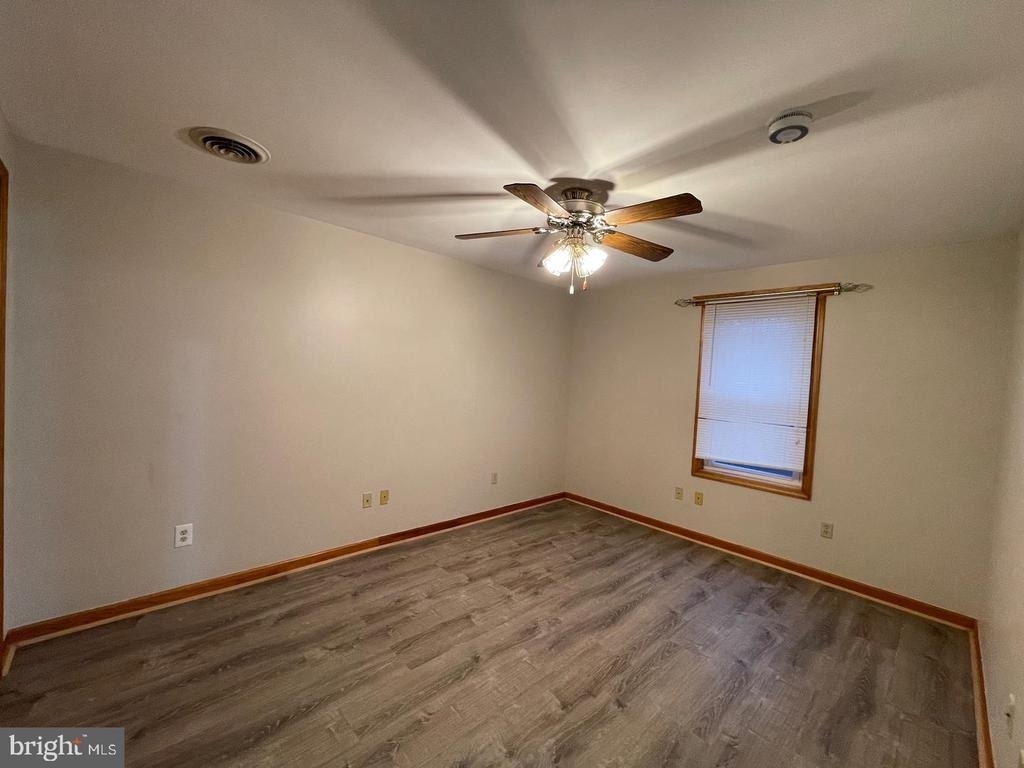 1 New Jersey Ave - Photo 6