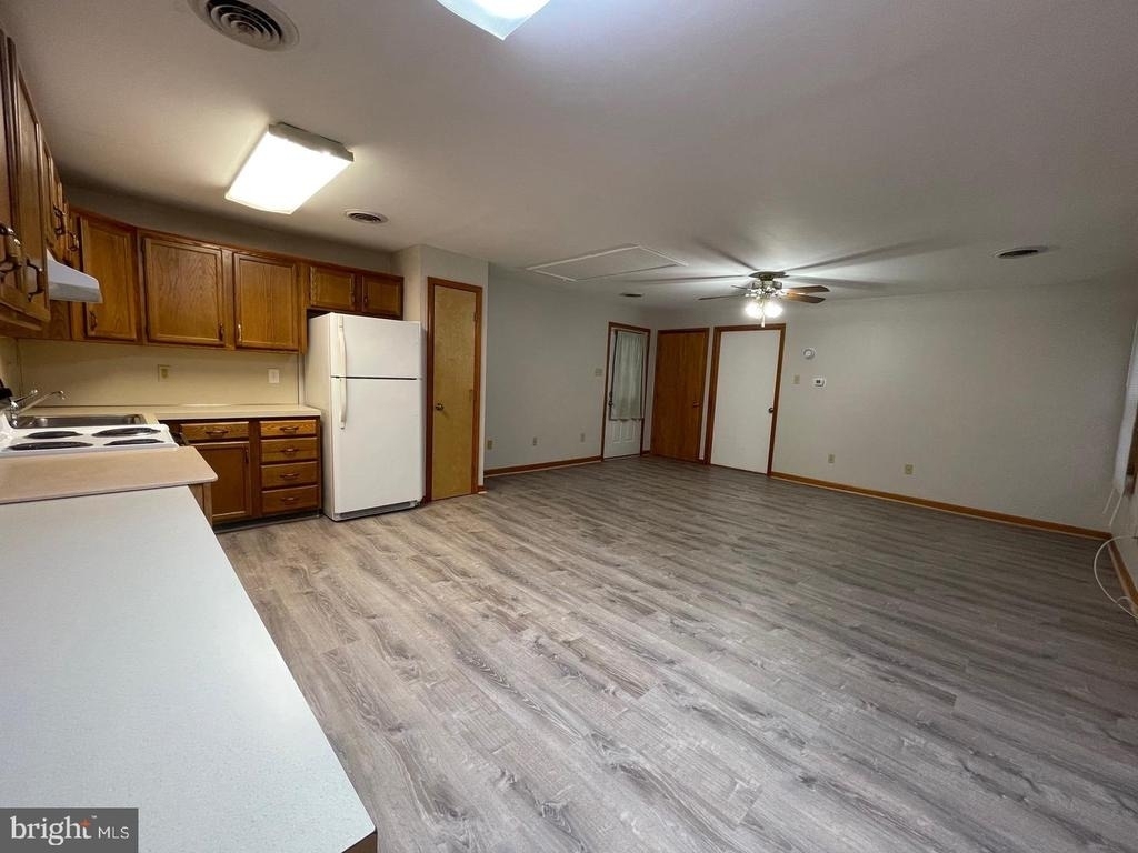 1 New Jersey Ave - Photo 3