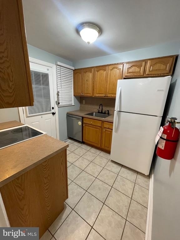 40 Lee Street - Photo 7