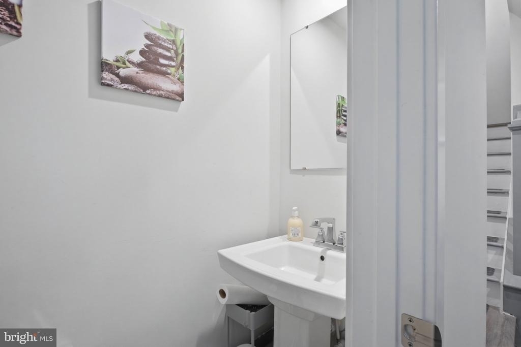 108 Freedom Way - Photo 29